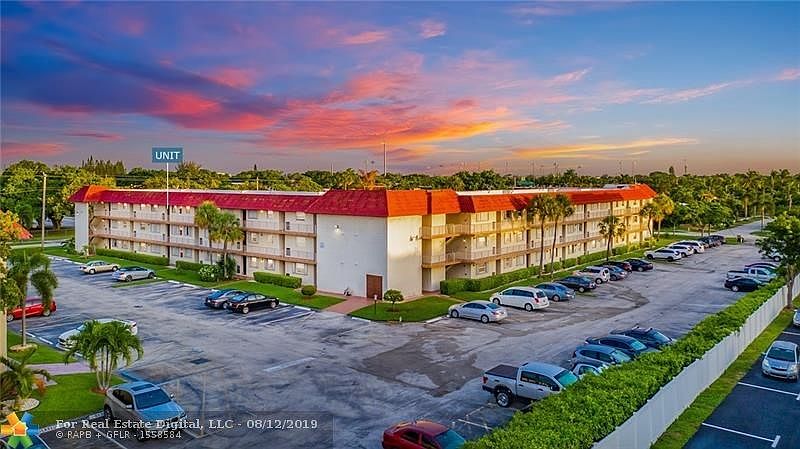 TWILIGHT COMPLEX ARIEL VIEW