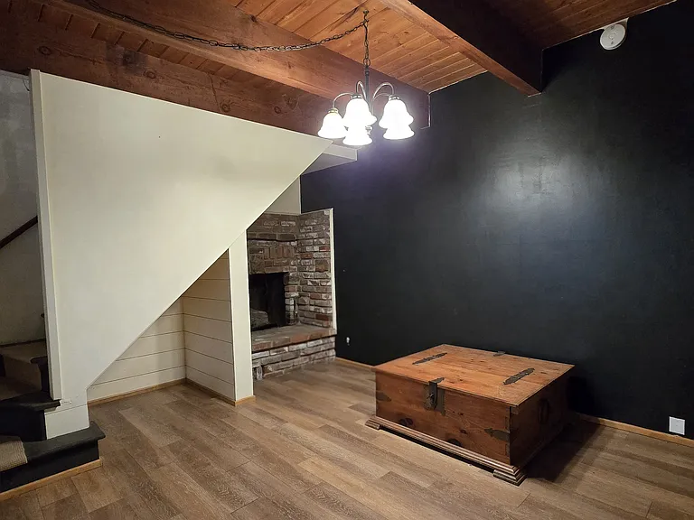 Downstairs living area (stairs off Kitchen upstairs)
