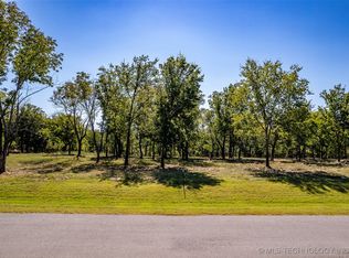 5865 N Eagle Rd, Owasso, OK 74055