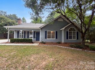 3505 Sandberry Dr, Waxhaw, NC 28173