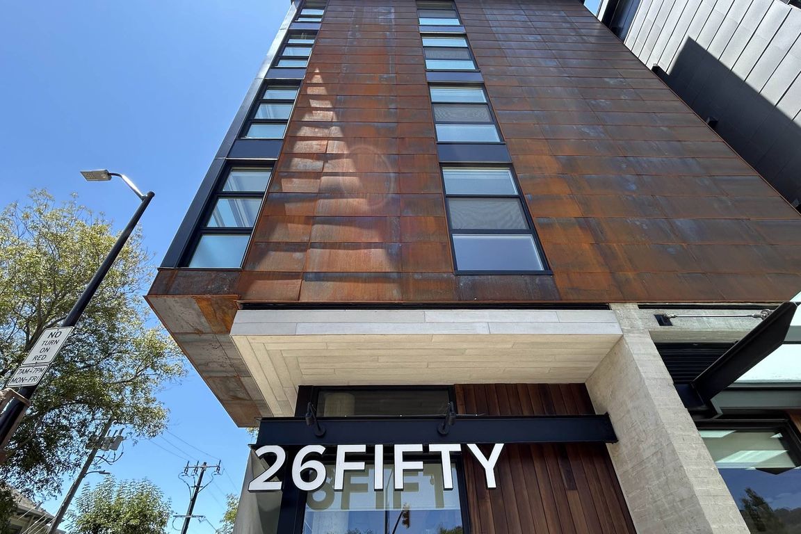 Newly built Berkeley apartments on Telegraph Ave modern living in a prime location.