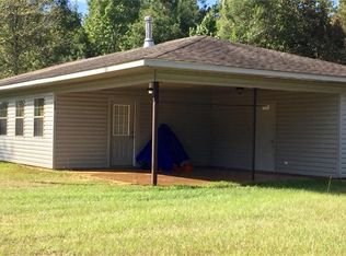 174 Woodlake Cove Dr, Livingston, TX 77351