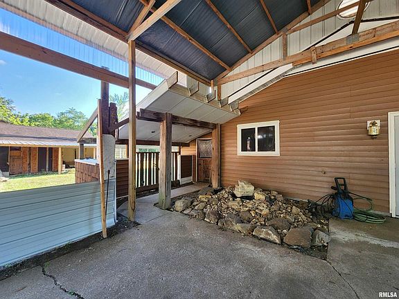 5th image of 5628 Coal St