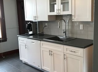 112 Maple St, Manchester, CT 06040