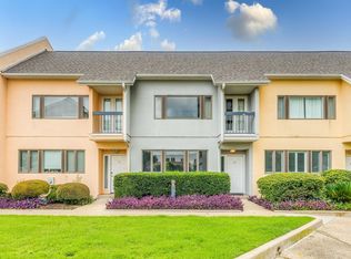 330 Concord St #TOWNHOUSE 12, Charleston, SC 29401