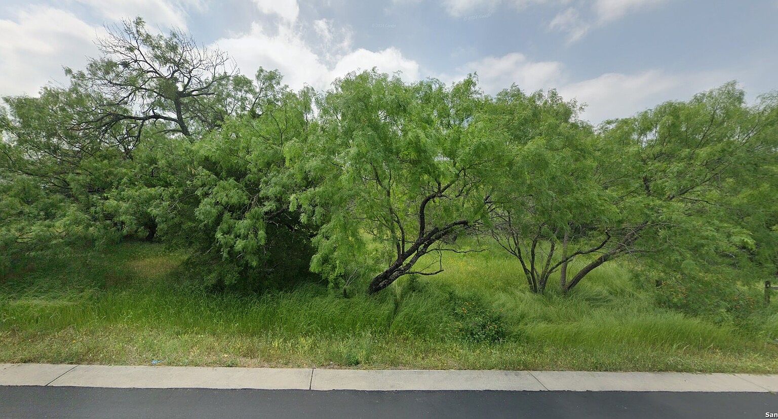 1006 Hi Circle W LOT 8021