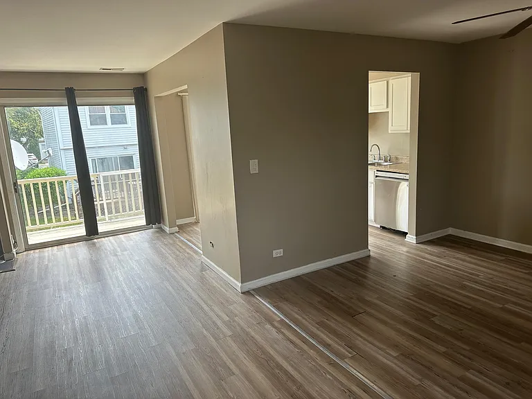 320 Springlake Ln #D — Photo 25