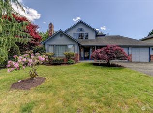 3220 206th Pl SW, Lynnwood, WA