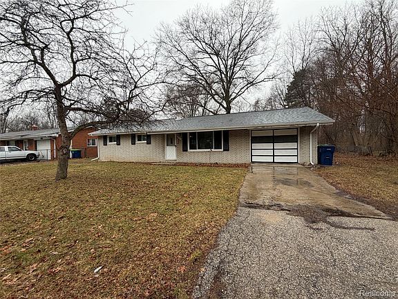 2nd image of 6644 Dorwood Rd
