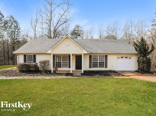208 Bluff Ct, Jackson, GA 30233