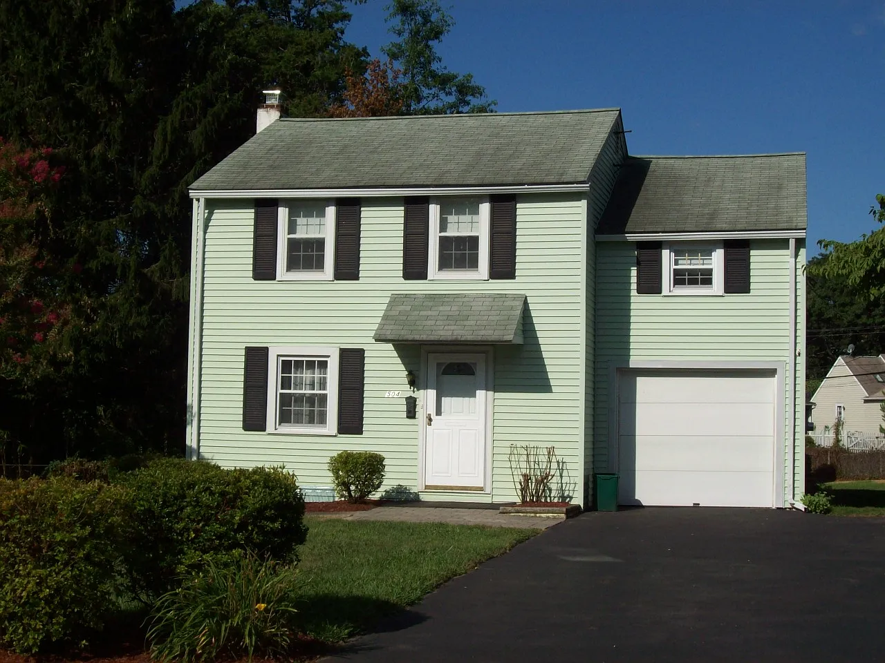 504 Corinthian Ave photo 1