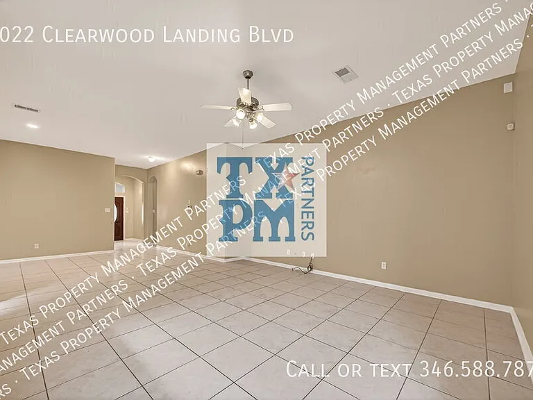 9022 Clearwood Landing Blvd — Photo 7