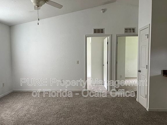 4th image of 213 Oak Ln