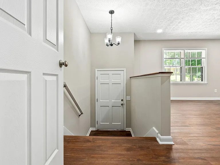 307 Lancaster Ave — Photo 3