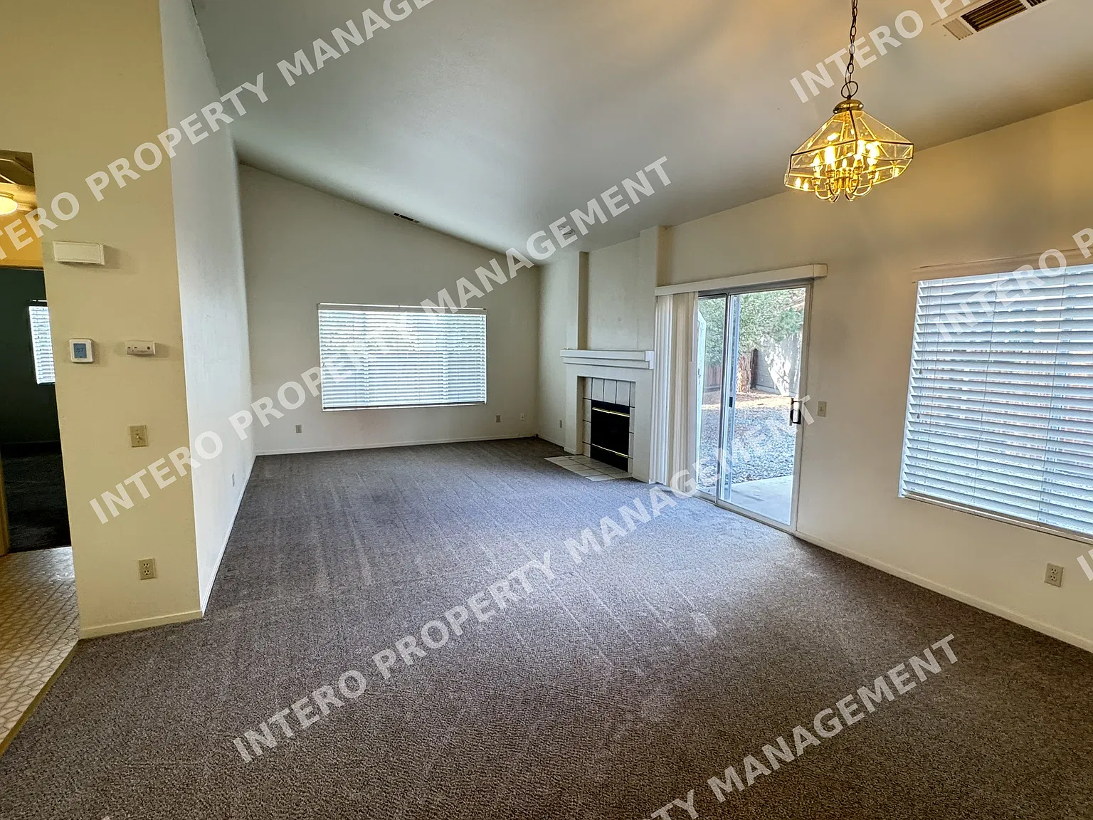 3 bed, 1662 sqft, $2,350 — Photo 3