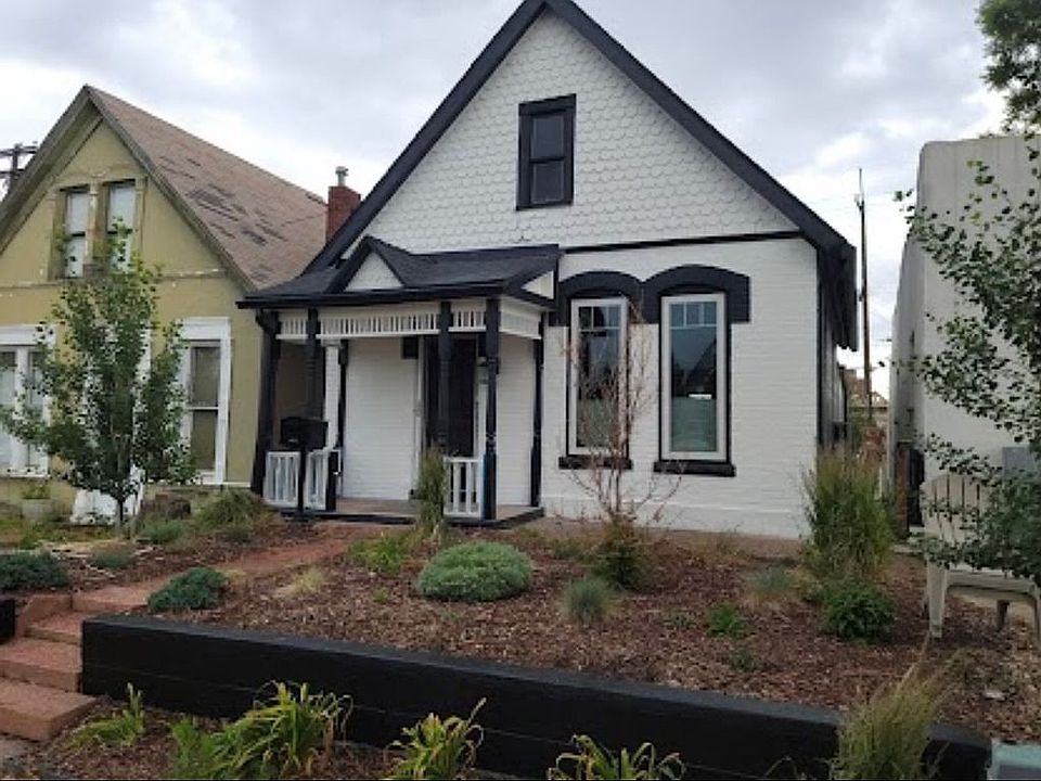 1st image of 1368 Mariposa St