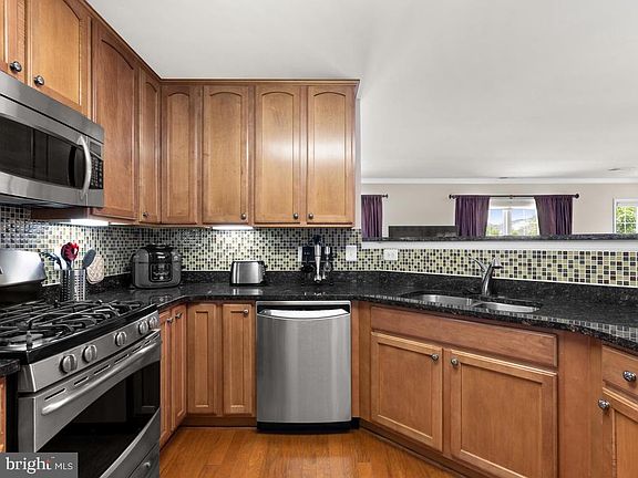3rd image of 2825 Chinkapin Oak Ln #225