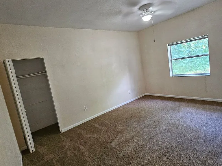 2818 SW 2nd Ave — Photo 49