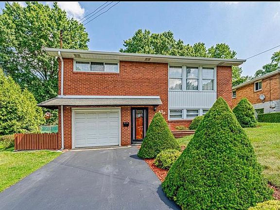 2nd image of 620 Pinefrost Dr