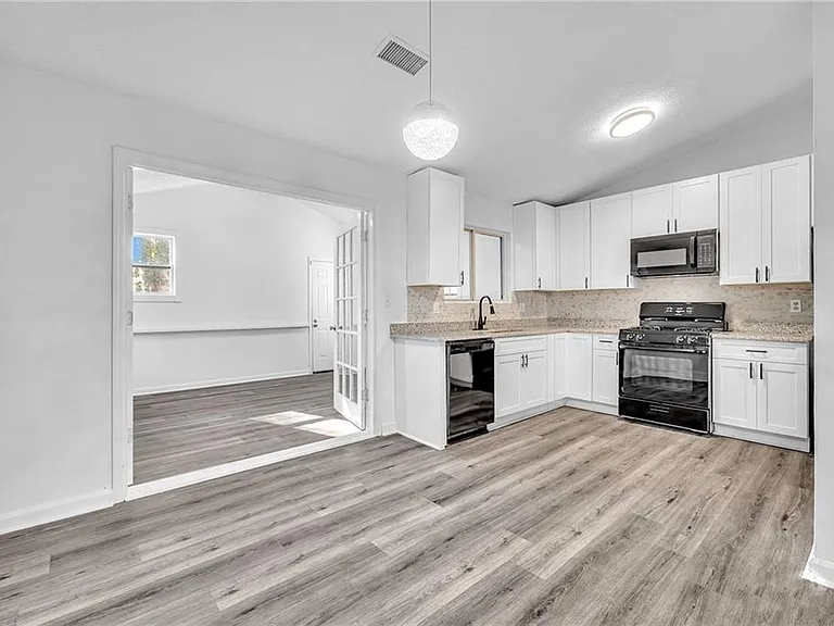 3959 Wood Path Dr — Photo 10