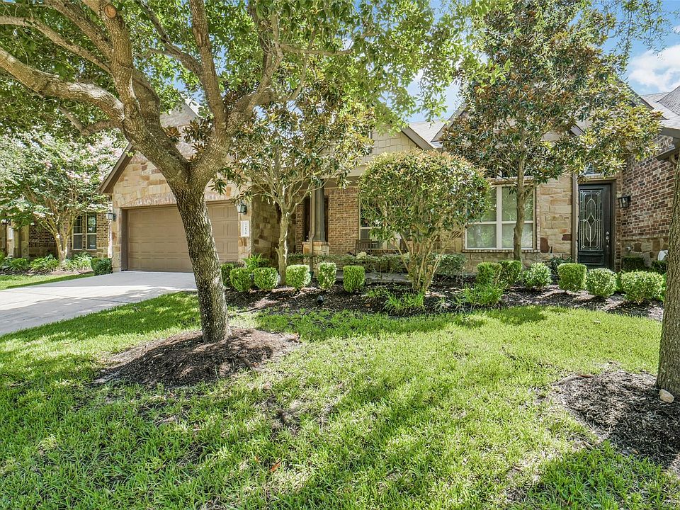 1st image of 24138 Valencia Ridge Ln