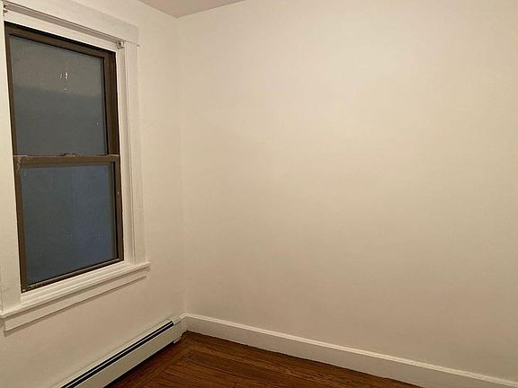 4th image of 2802 Claflin Ave