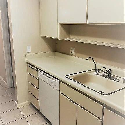 5th image of 420 N Civic Dr APT 202