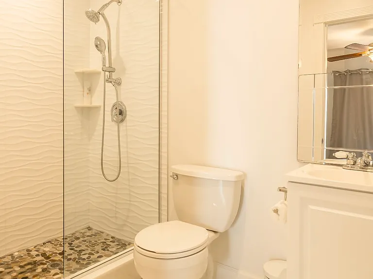 1207 William St #3 — Photo 10