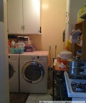 5th image of 4732 Bartlett Ave