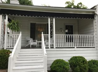 108 Fairfax Dr, Huntington, WV