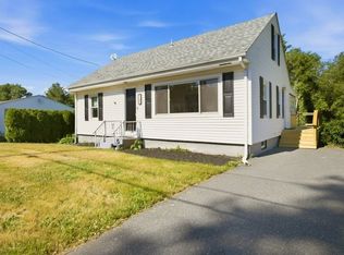 125 Davis Rd, Westport, MA 02790