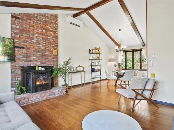 321 Highland St, Holden, MA 01520