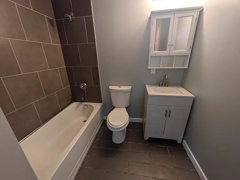 60 Coleman St #3G — Photo 9
