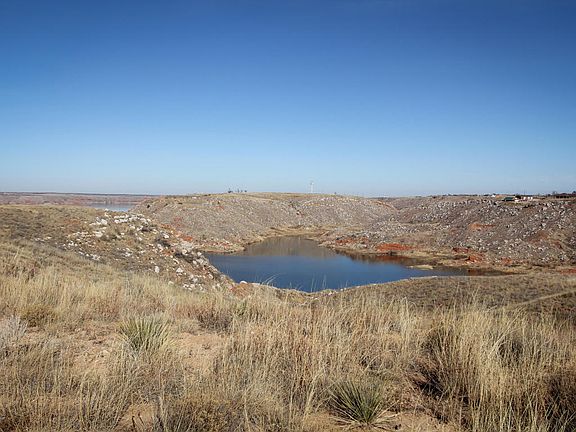 3rd image of 203 Canyon Creek Dr