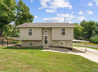 1004 Vine St, Collinsville, IL 62234