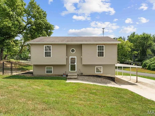 1004 Vine St, Collinsville, IL 62234