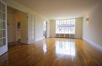 5th image of 43 Greenwich Ave APT 2