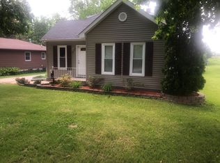 115 N 9th Ave, Vinton, IA