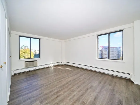 (undisclosed Address), White Plains, NY 10601