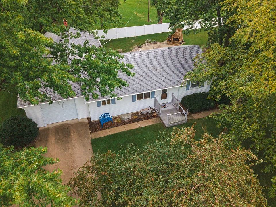 6 Meadowview St, Saunemin, IL 61769 Zillow