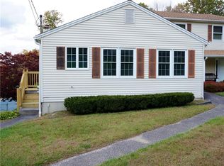 22 White Pine Dr #A, Brookfield, CT 06804