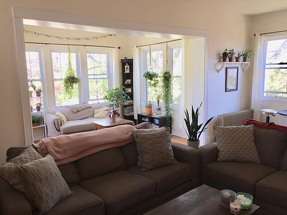 4th image of 1251 W Columbia Ave #3