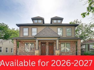 3233 McCart Ave, Fort Worth, TX 76110