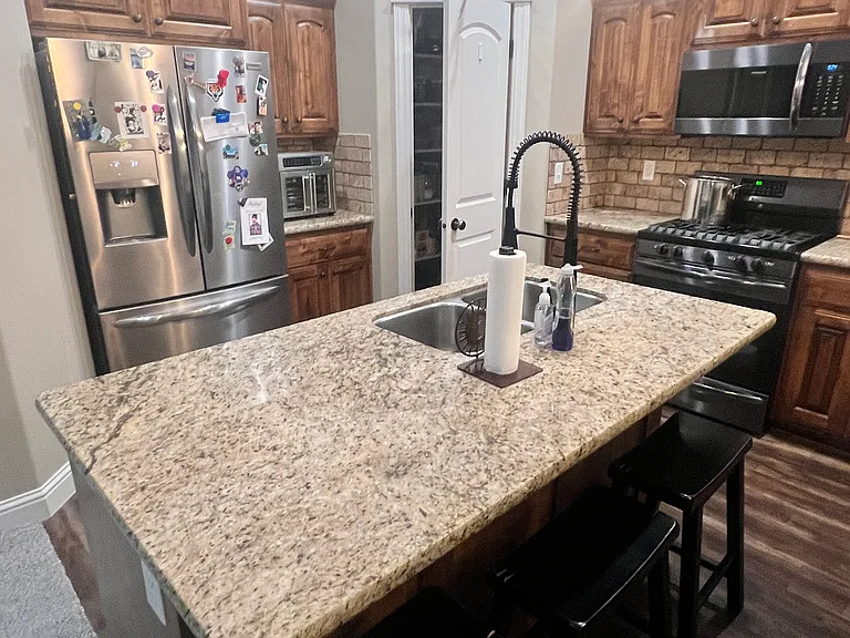 3804 Brighton Dr — Photo 10