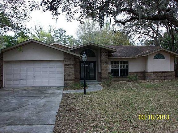 3rd image of 18824 Autumn Lake Blvd
