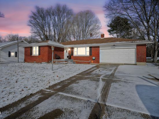 2618 W 25th St, Anderson, IN 46011