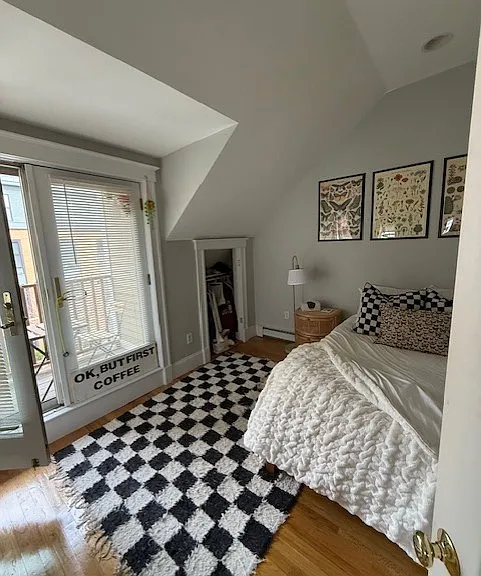 219 W 2nd St #2 — Photo 9