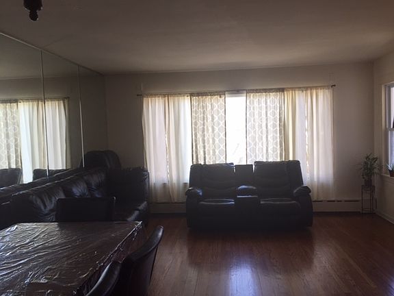 2nd image of 7941 W Fletcher St