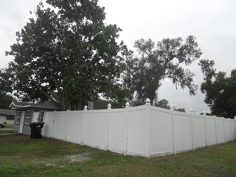 1600 Roosevelt Ave — Photo 25