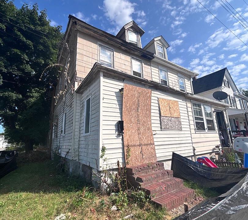 1st image of 101 Penn St